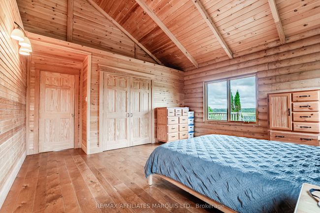19799 County Rd, House other with 4 bedrooms, 3 bathrooms and 15 parking in Dunvegan ON | Image 16