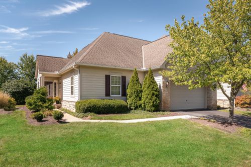 7470 Deer Valley Crossing, Powell, OH, 43065 | Card Image