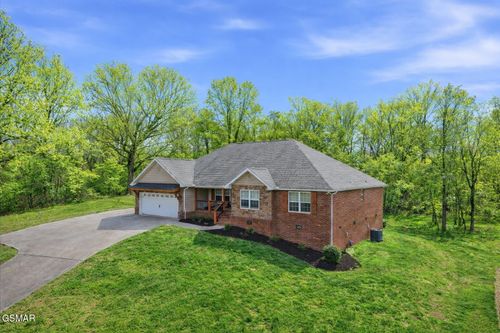 3217 Sandpiper Ct, Kodak, TN, 37764-2460 | Card Image