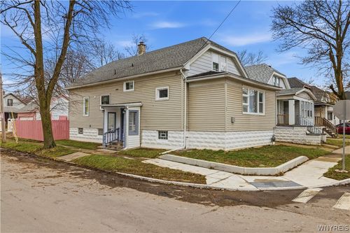 132 Goembel Ave, Buffalo, NY, 14211-2404 | Card Image