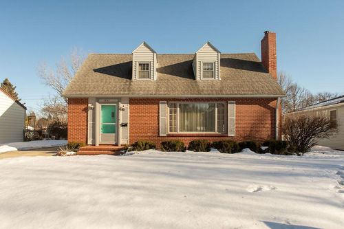 1245 1st St N, Fargo, ND, 58102-2718 | Card Image