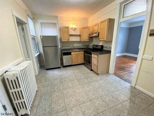 3-139 70th St, Guttenberg, NJ, 07093-3444 | Card Image