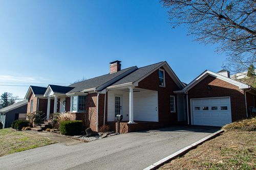 106 Reservoir Rd, Frankfort, KY, 40601-4522 | Card Image