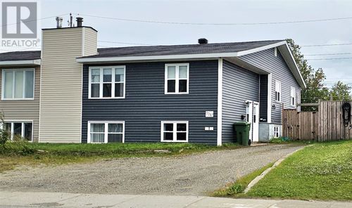 726 A & B Lakeside Drive, Labrador City, NL, A2V1B8 | Card Image