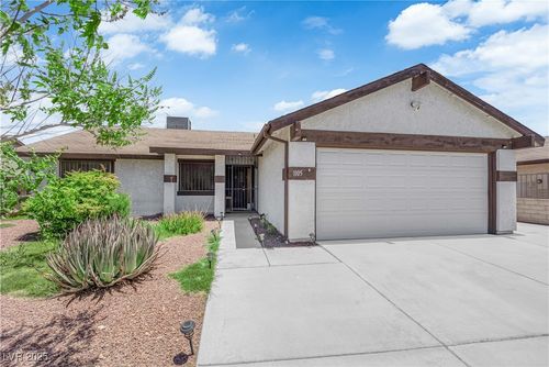 1105 Winwood St, Las Vegas, NV, 89108-1542 | Card Image