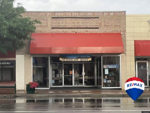 406 E Main St, Riverton, WY, 82501-4439 | Card Image