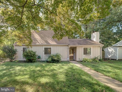 11301 Gatesborough Ln, RESTON, VA, 20191-3605 | Card Image