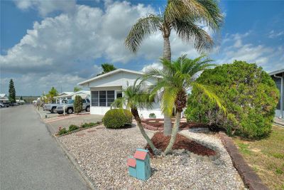 H-42 - 251 Patterson Rd, House other with 2 bedrooms, 2 bathrooms and null parking in Haines City FL | Image 3