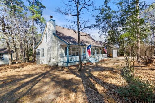 435 Wildwood Trl, Holly Lake Ranch, TX, 75765-7788 | Card Image