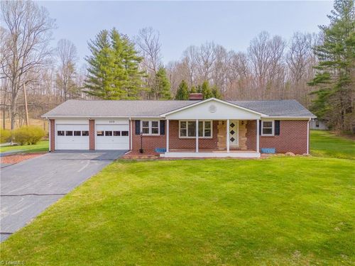 509 Franklin Pike Se, FLOYD, VA, 24091-2889 | Card Image