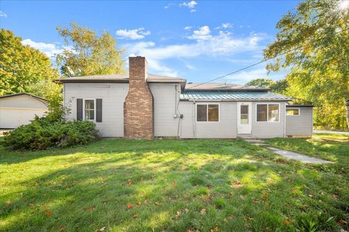 409 Scott St, Scottville, MI, 49454-1130 | Card Image