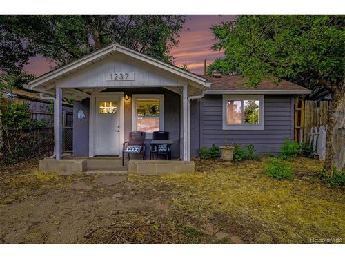 1237 Dayton St, Aurora, CO, 80010-3200 | Card Image
