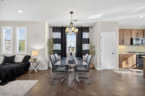 25943 Dollar St, Hayward, CA, 94544-2540 | Card Image