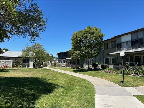 apt-10r-13330 Del Monte Dr, Seal Beach, CA, 90740-4555 | Card Image