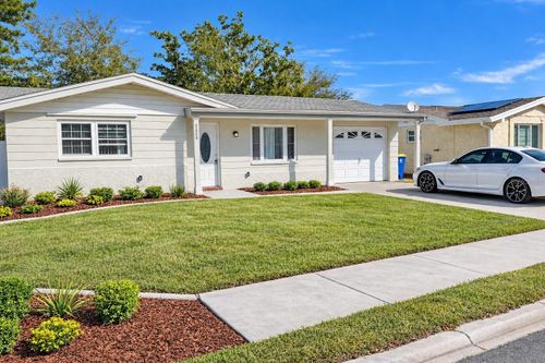4033 Newcastle Dr, NEW PORT RICHEY, FL, 34652-5649 | Card Image