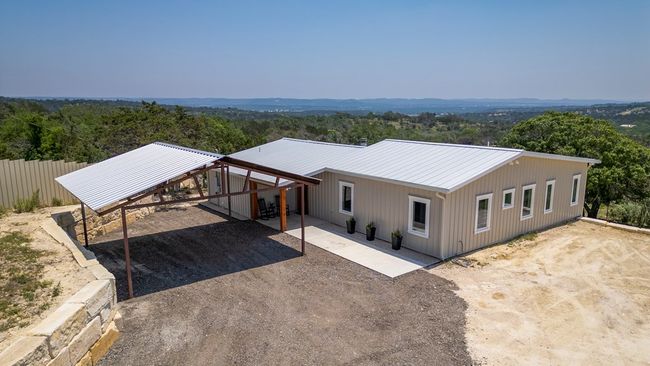 111 Stoney Hills Rd, Home with 4 bedrooms, 3 bathrooms and 2 parking in Center Point TX | Image 4