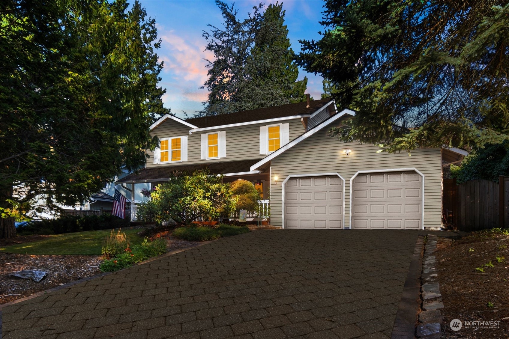 220th Pl, Sammamish, WA 98074