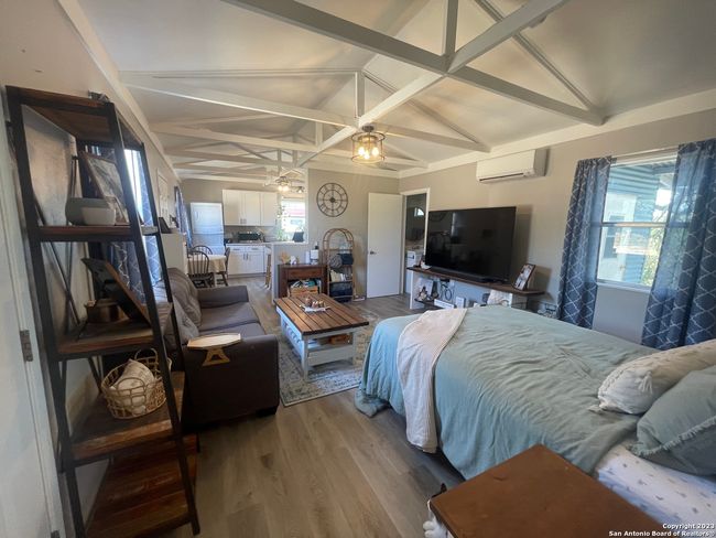 792 Alamo Beach Rd, House other with 6 bedrooms, 5 bathrooms and null parking in Pipe Creek TX | Image 70