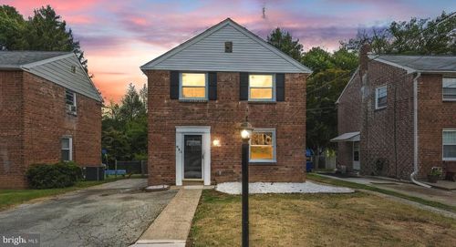 231 E Avon Rd, CHESTER, PA, 19015-3307 | Card Image