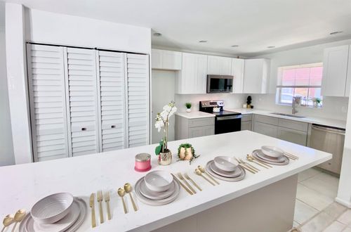 apt-b-1430 Sw 25th Way, Boynton Beach, FL, 33426-8048 | Card Image