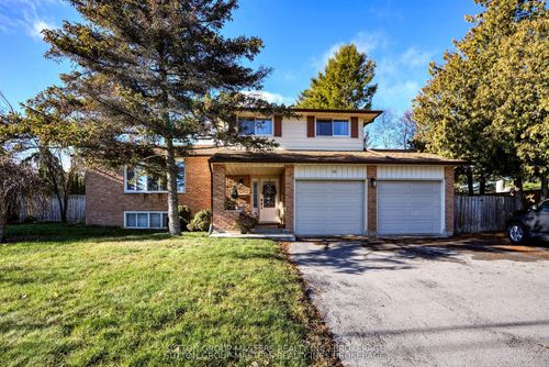 715 Collins Bay Rd, Kingston, ON, K7M5H1 | Card Image