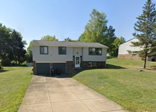 148 Sherwood Dr, Monaca, PA, 15061-2556 | Card Image