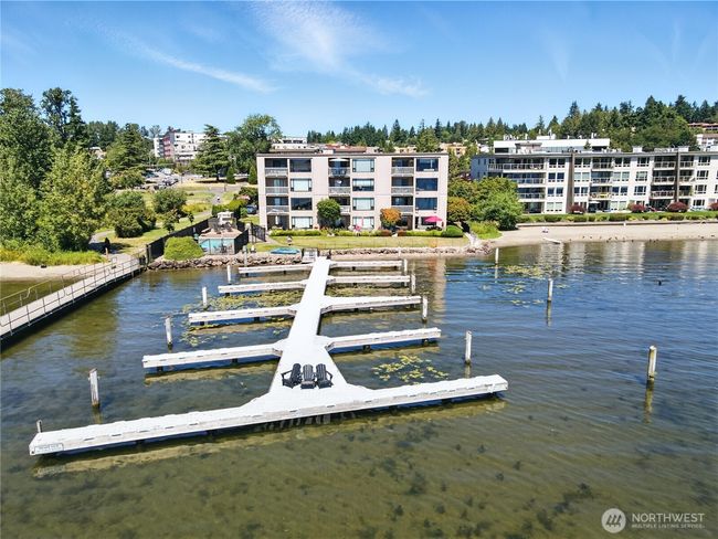 APT-101 - 9717 Ne Juanita Dr, Condo with 2 bedrooms, 2 bathrooms and 2 parking in Kirkland WA | Image 26