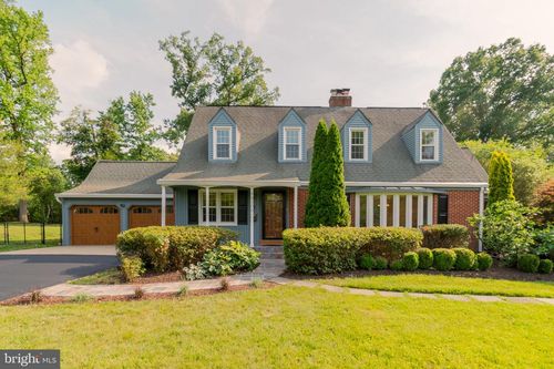 9300 Allwood Ct, Alexandria, VA, 22309-3209 | Card Image