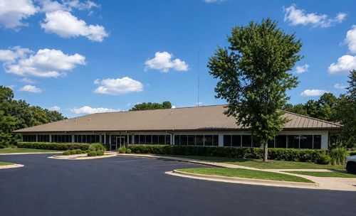4-1400 Ne Mcclain Rd, Bentonville, AR, 72712-3888 | Card Image