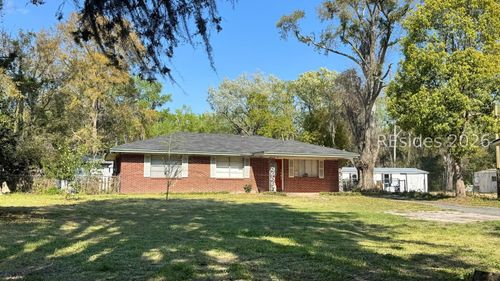 138 Ridgeland Rd, savannah, GA, 31419-9284 | Card Image