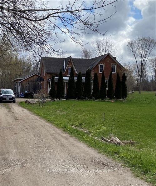 1793 Klondike Park Rd, Wasaga Beach, ON, L9Z2W8 | Card Image