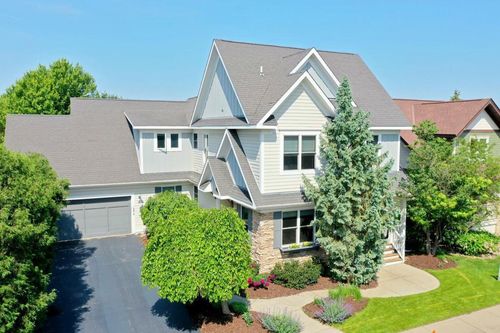15819 Drawstone Trl, Apple Valley, MN, 55124-7247 | Card Image