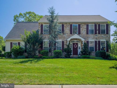 241 Ferndale Ln, DOWNINGTOWN, PA, 19335-1295 | Card Image