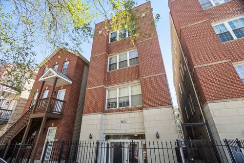 g-1217 N Honore St, Chicago, IL, 60622-3188 | Card Image