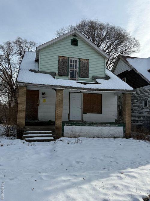 16566 Stoepel St, Detroit, MI, 48221-3056 | Card Image
