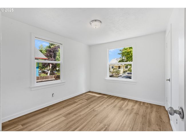 1391 W 5 Th Ave, House other with 3 bedrooms, 1 bathrooms and 1 parking in Eugene OR | Image 13