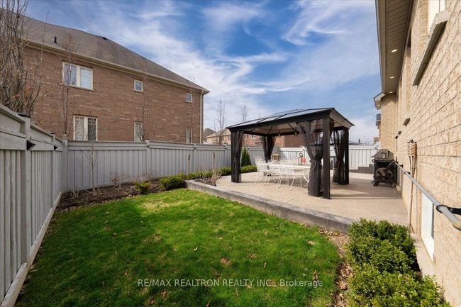 13 Fairmont Ridge Trail, House other with 5 bedrooms, 4 bathrooms and 4 parking in Nobleton ON | Image 45