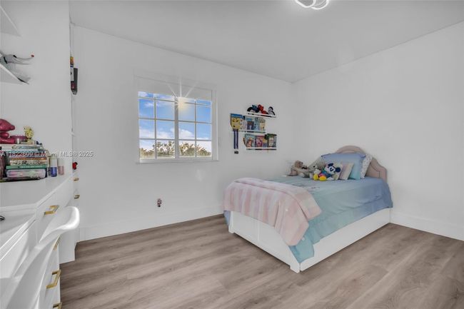 942 Lavender Cir, House other with 4 bedrooms, 3 bathrooms and null parking in Weston FL | Image 39