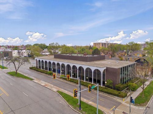 100-7101 N Cicero Ave, Lincolnwood, IL, 60712-2112 | Card Image