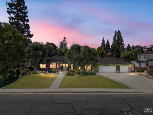 201 El Paso Rd, Bakersfield, CA, 93314-4700 | Card Image