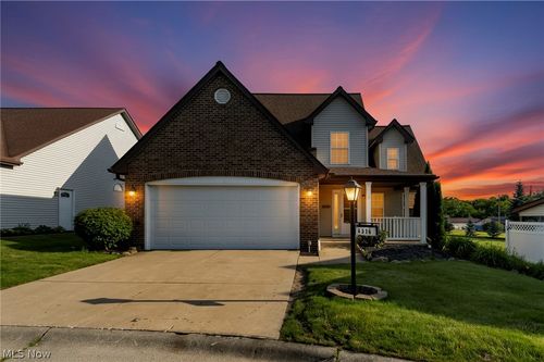 4316 Arlington Dr, Brunswick, OH, 44212-4818 | Card Image