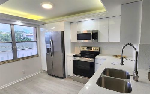 apt-g3-2304 Lucaya Ln, Coconut Creek, FL, 33066-1110 | Card Image