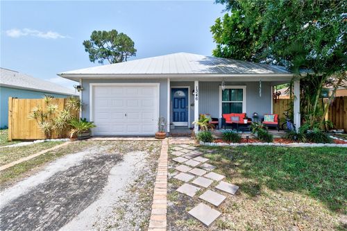 1346 22nd Ave Sw, Vero Beach, FL, 32962-6135 | Card Image