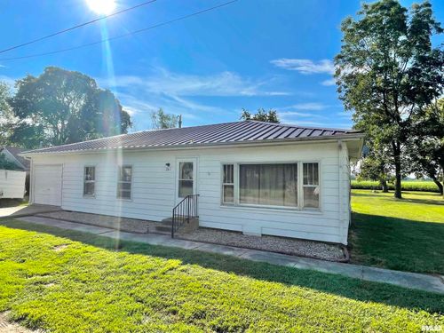 261 W Cherry Street, Noble, IL, 62868 | Card Image