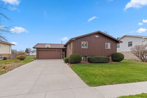 2927 29th St, Columbus, NE, 68601-2425 | Card Image