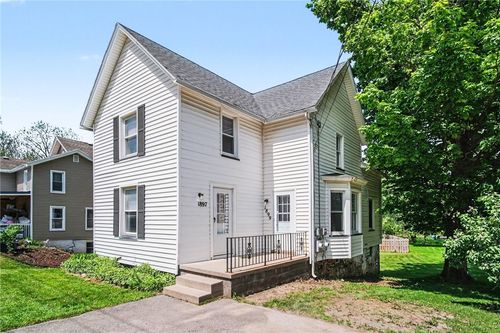 1897 Ridge Rd, Ontario, NY, 14519-9547 | Card Image