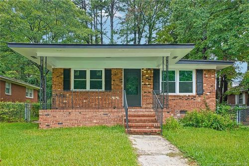 506 Eaton St, Fayetteville, NC, 28301-4004 | Card Image