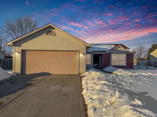 106 Broad Leaf Pl, Mooresville, IN, 46158-2037 | Card Image