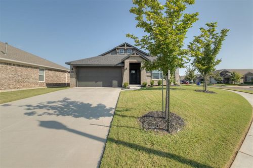 601 Blue Fish Road, Norman, OK, 73069 | Card Image
