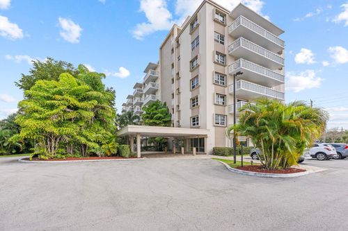 410-1831 Ne 38th St, Oakland Park, FL, 33308-6259 | Card Image